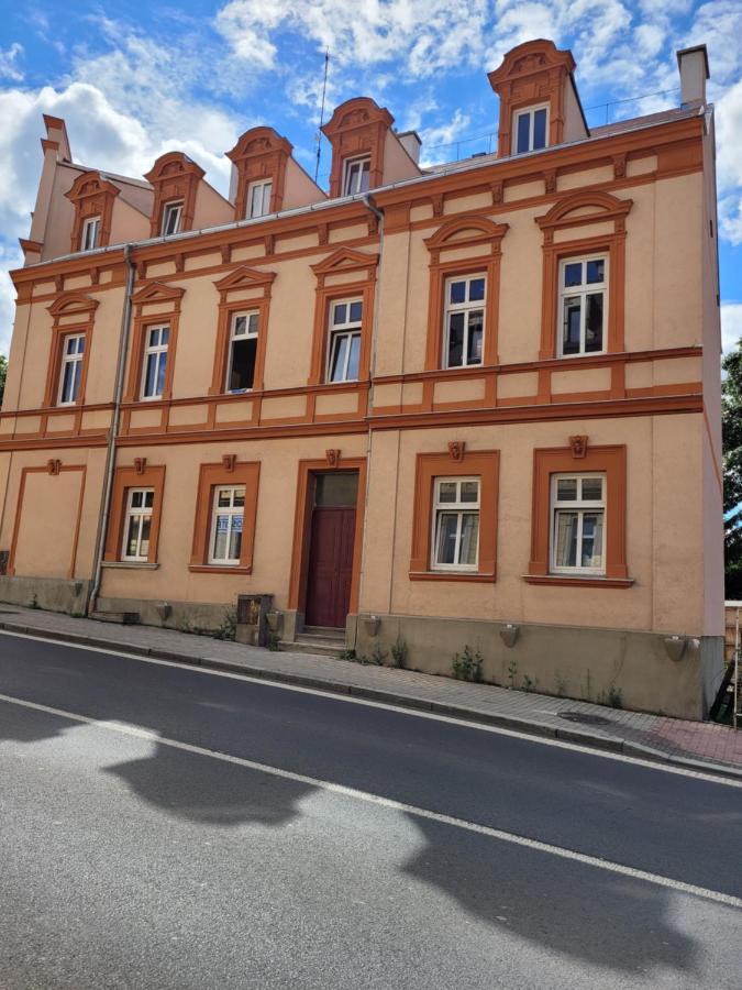 Studentska Apartments Карлові Вари Екстер'єр фото
